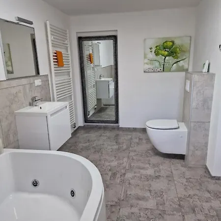 In Burgenlandkreis Сasa de vacaciones Osterfeld