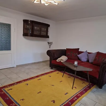 In Burgenlandkreis Holiday home